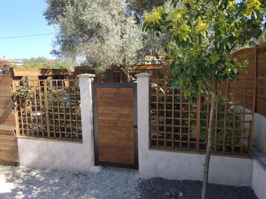 Studio Jacuzzi Prive A 8 Min A Pied De La Plage Daire La Ciotat Dış mekan fotoğraf