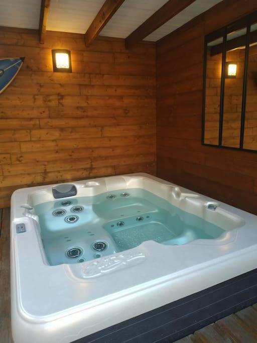 Studio Jacuzzi Prive A 8 Min A Pied De La Plage Daire La Ciotat Dış mekan fotoğraf